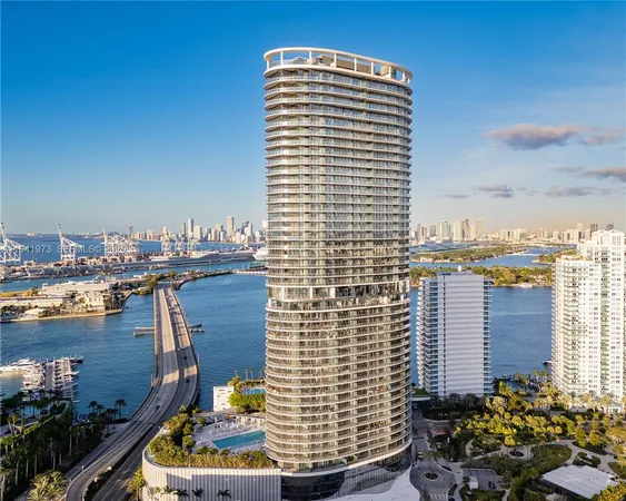$60,000 | 500 Alton Road, Unit 2101/02, Miami Beach, FL 33139