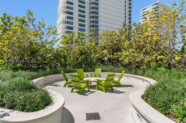 $60,000 | 500 Alton Road, Unit 2101/02, Miami Beach, FL 33139