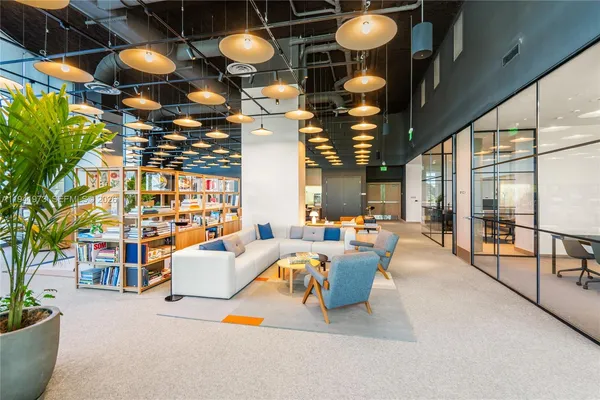 $60,000 | 500 Alton Road, Unit 2101/02, Miami Beach, FL 33139