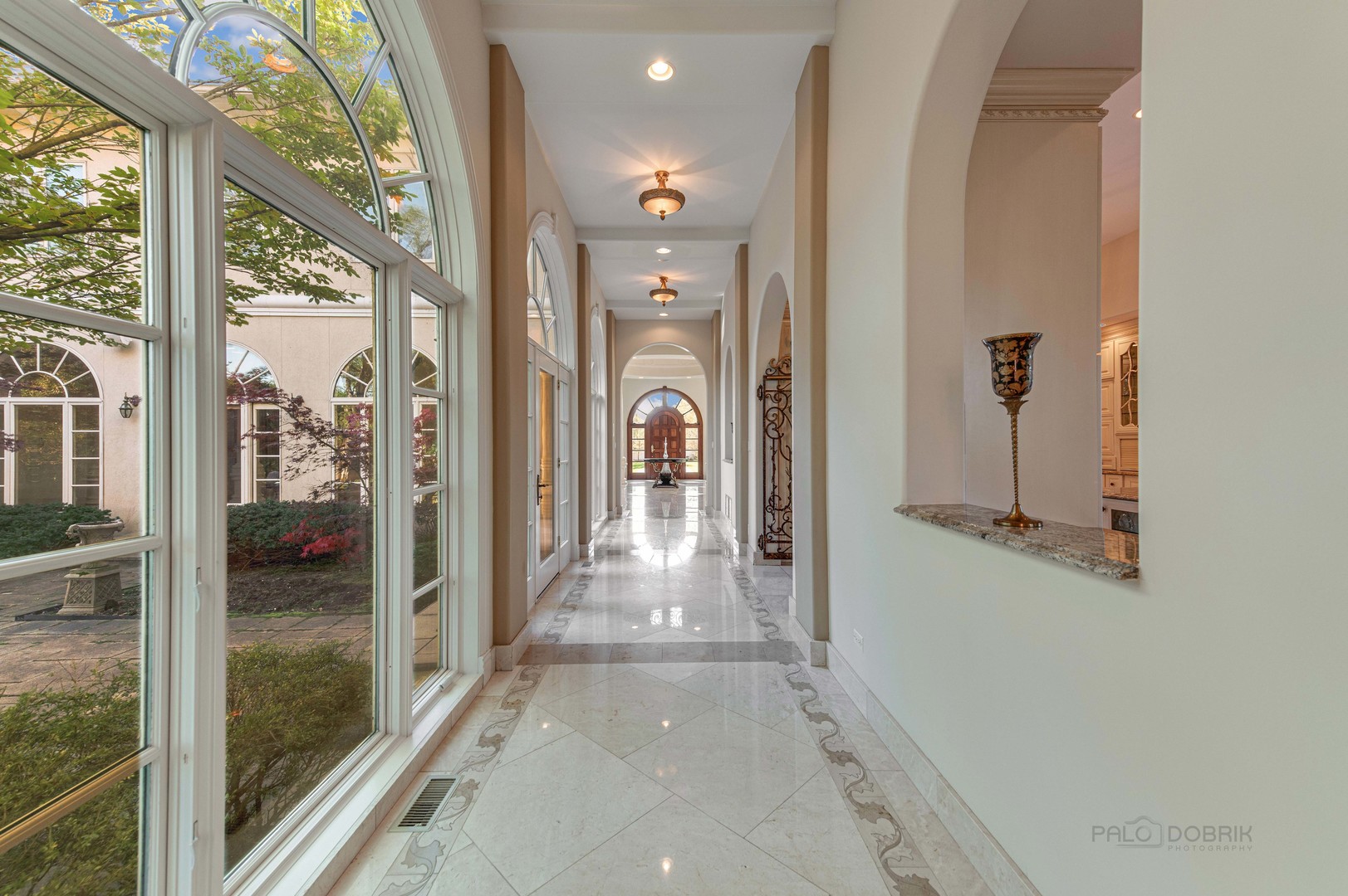10 West Westleigh Road Lake Forest, IL 60045 - Photo 21 of 59 a view of a hallway with wooden floor and windows