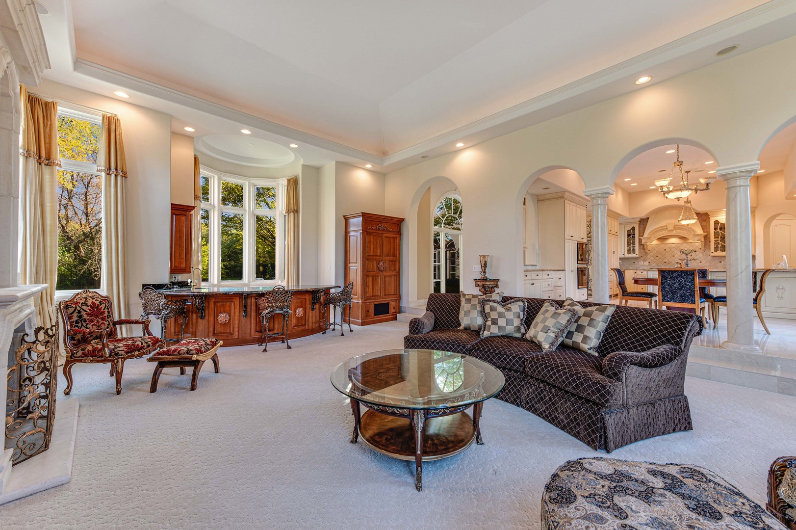 10 West Westleigh Road Lake Forest, IL 60045 - Photo 26 of 59 a living room with furniture and a large window