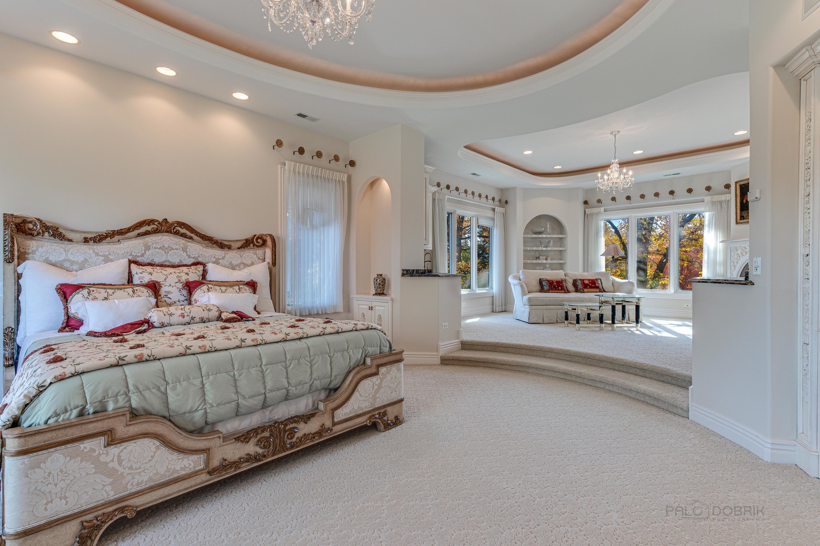 10 West Westleigh Road Lake Forest, IL 60045 - Photo 33 of 59 a bedroom with a bed and a large mirror