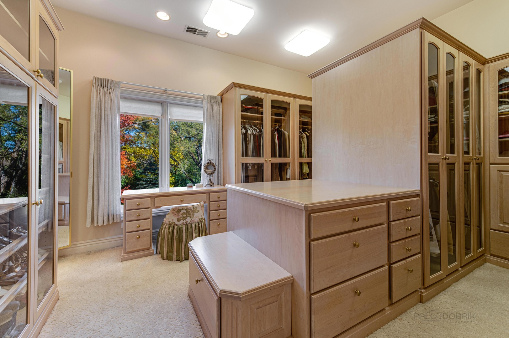 10 West Westleigh Road Lake Forest, IL 60045 - Photo 40 of 59 a kitchen with window wooden cabinets and outdoor space