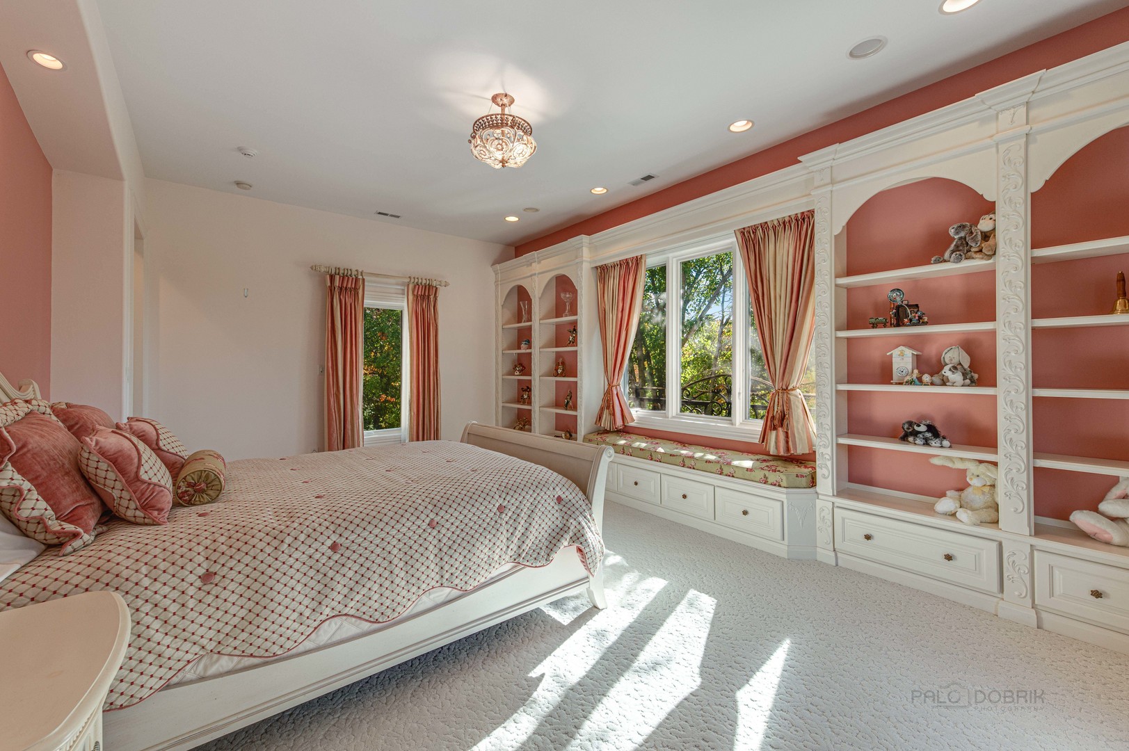 10 West Westleigh Road Lake Forest, IL 60045 - Photo 49 of 59 a bedroom with a bed and a window