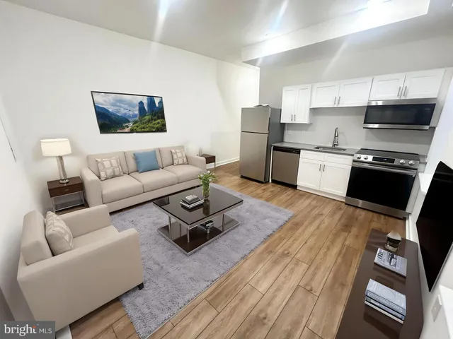 $1,735 | 405 South 42nd Street, Unit 1C, Philadelphia, PA 19104