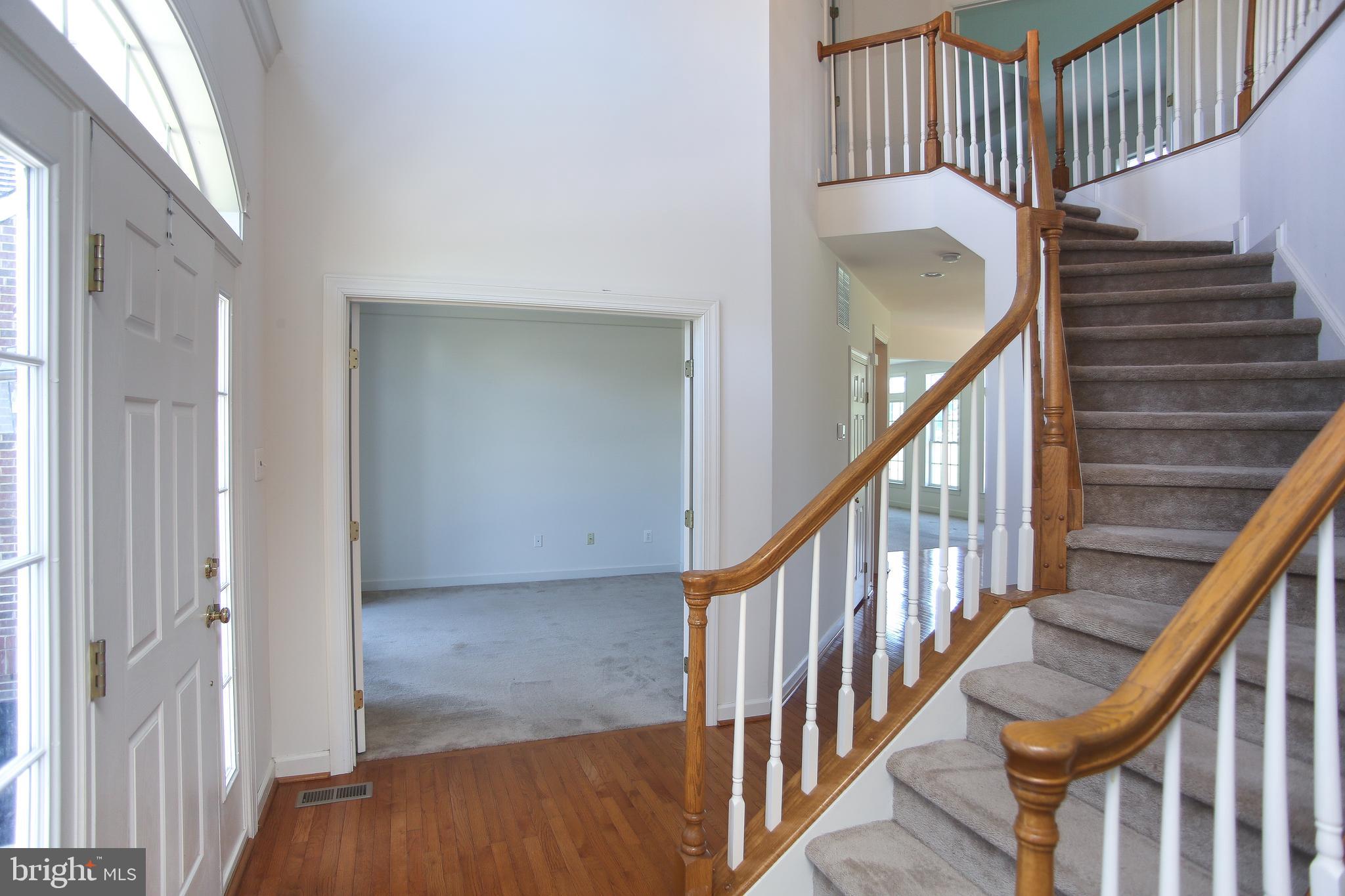 239 Barnhill Road Perkasie, PA 18944 - Photo 3 of 38 Hardwood Floors