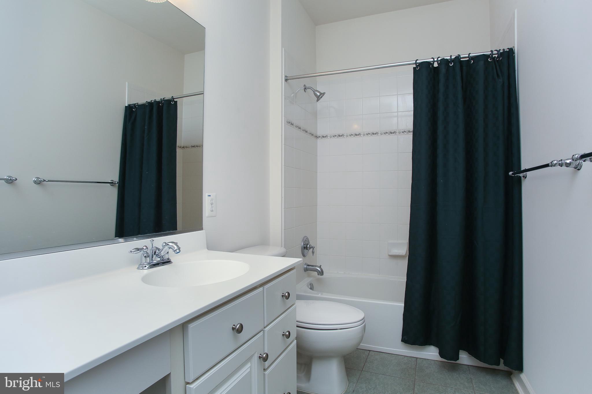 239 Barnhill Road Perkasie, PA 18944 - Photo 29 of 38 Bath #2