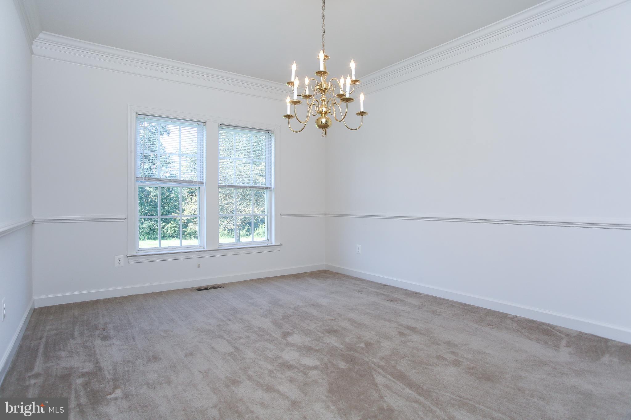 239 Barnhill Road Perkasie, PA 18944 - Photo 9 of 38
