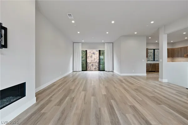 $5,950 | 446 Tranquil Peak Court, Henderson, NV 89012