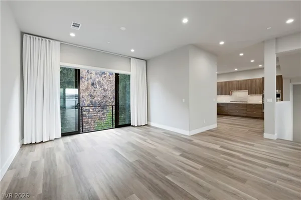 $5,950 | 446 Tranquil Peak Court, Henderson, NV 89012