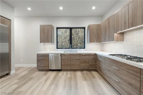 $5,950 | 446 Tranquil Peak Court, Henderson, NV 89012