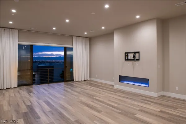 $5,950 | 446 Tranquil Peak Court, Henderson, NV 89012