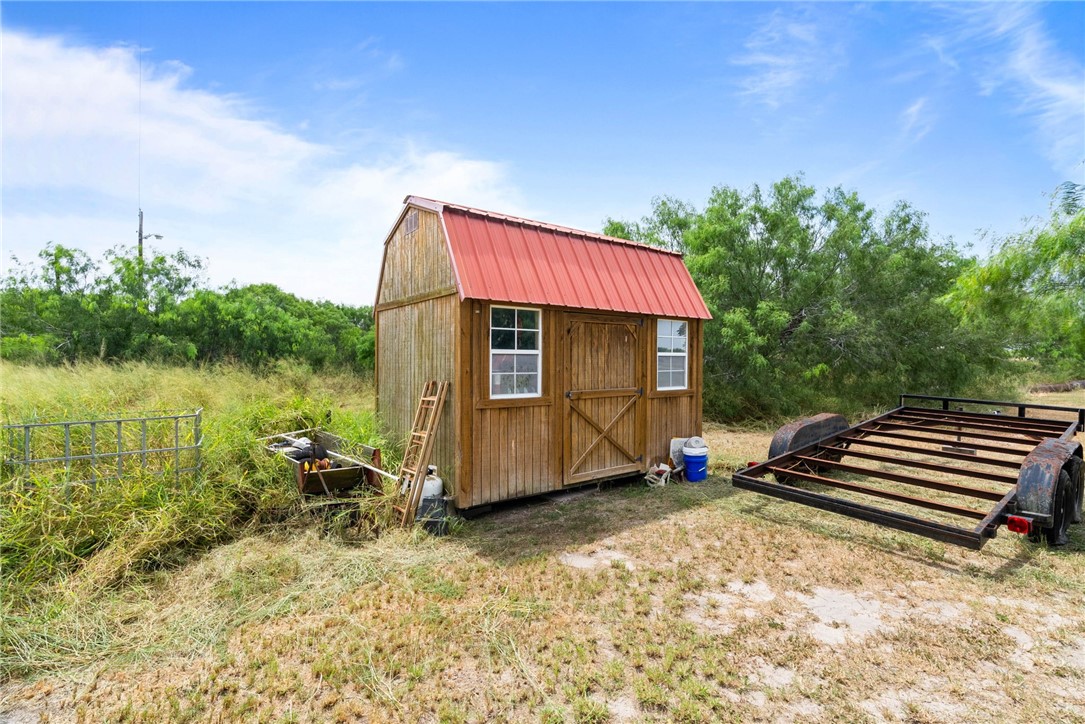 434 East County Road 2270 Riviera, TX 78379 - Photo 25 of 37