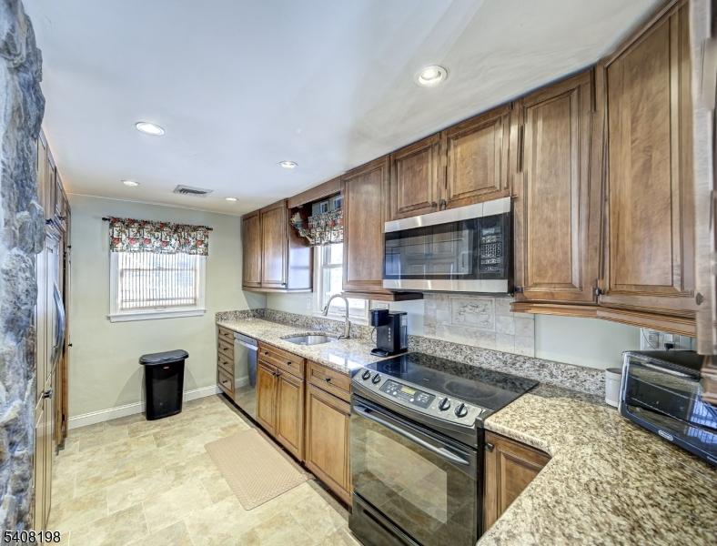 236 Stamets Road Milford, NJ 08848 - Photo 16 of 33