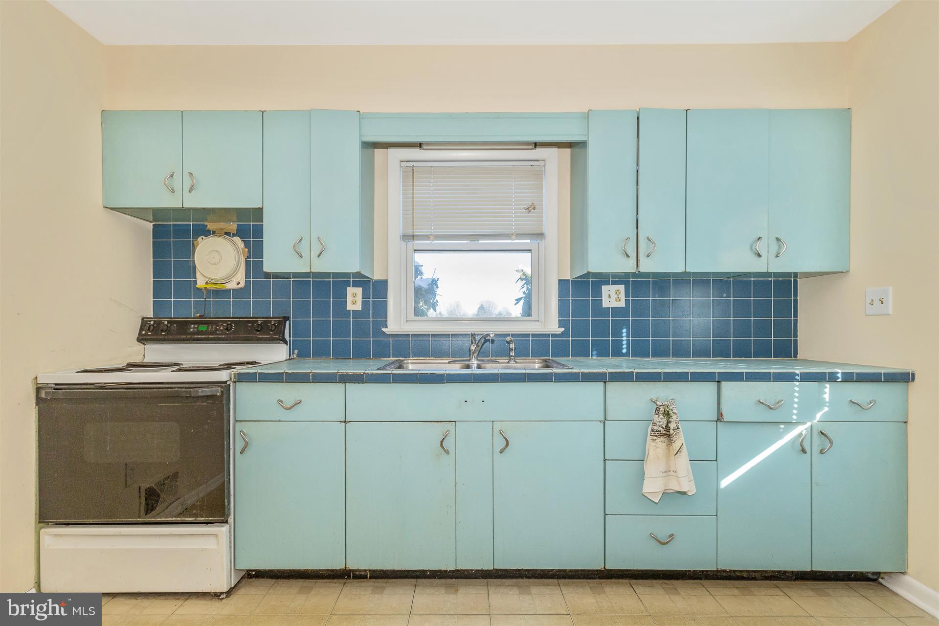 26 Georgetown Road Walkersville, MD 21793 - Photo 27 of 47 Bring your ideas for a dream kitchen!