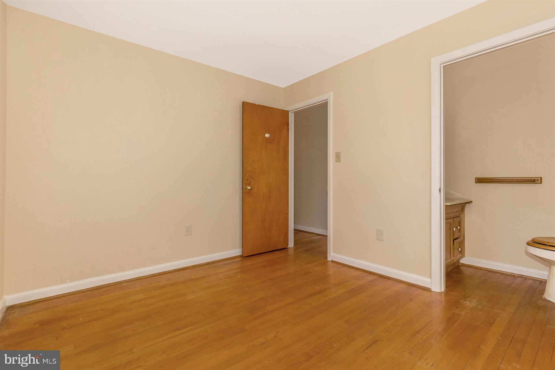 26 Georgetown Road Walkersville, MD 21793 - Photo 33 of 47 Master Bedroom