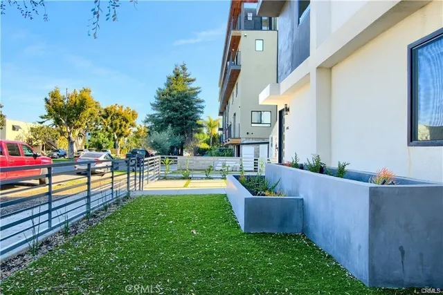 $3,600,000 | 4455 South Slauson Avenue, Culver City, CA 90230