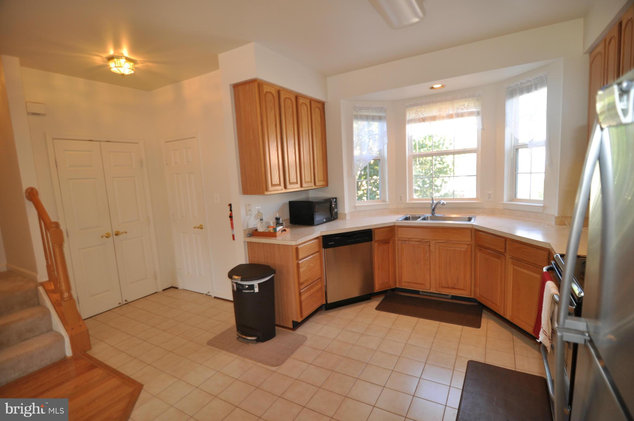 9214 Lorton Valley Road Lorton, VA 22079 - Photo 11 of 28 Kitchen