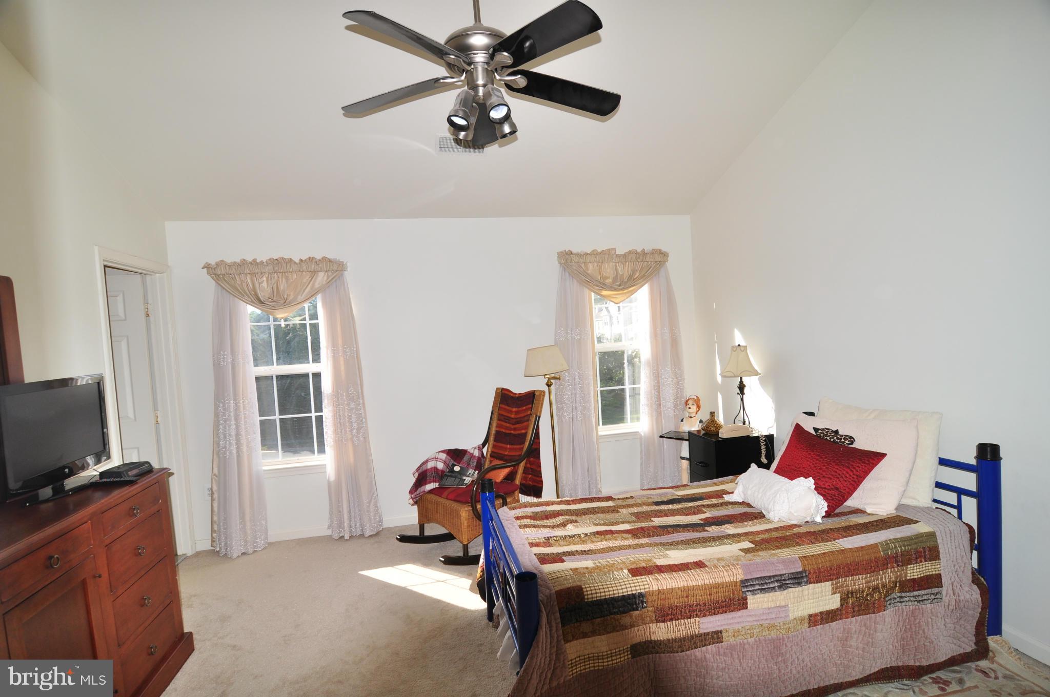 9214 Lorton Valley Road Lorton, VA 22079 - Photo 16 of 28 Bedroom (Master)