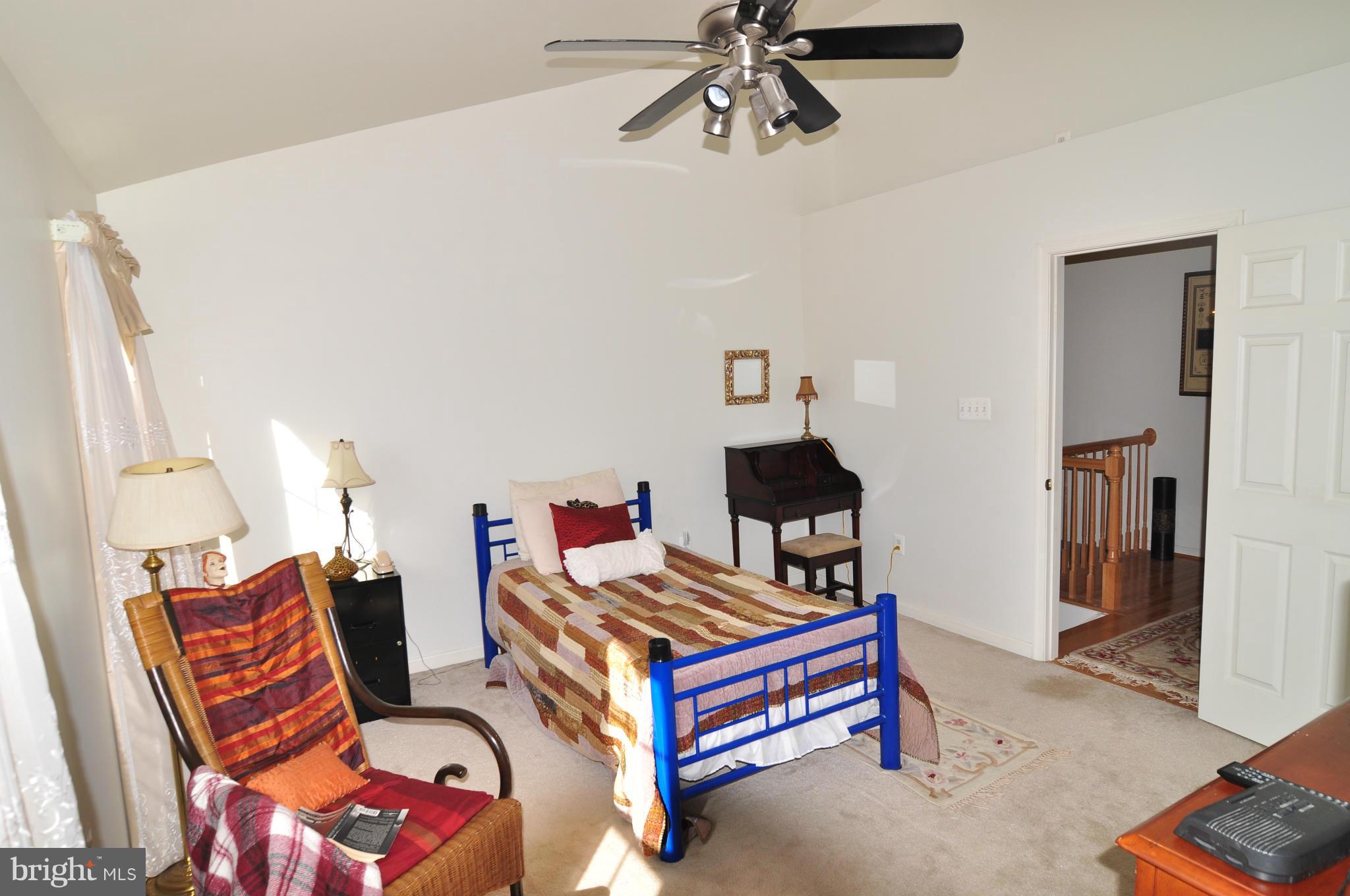 9214 Lorton Valley Road Lorton, VA 22079 - Photo 17 of 28 Bedroom (Master)