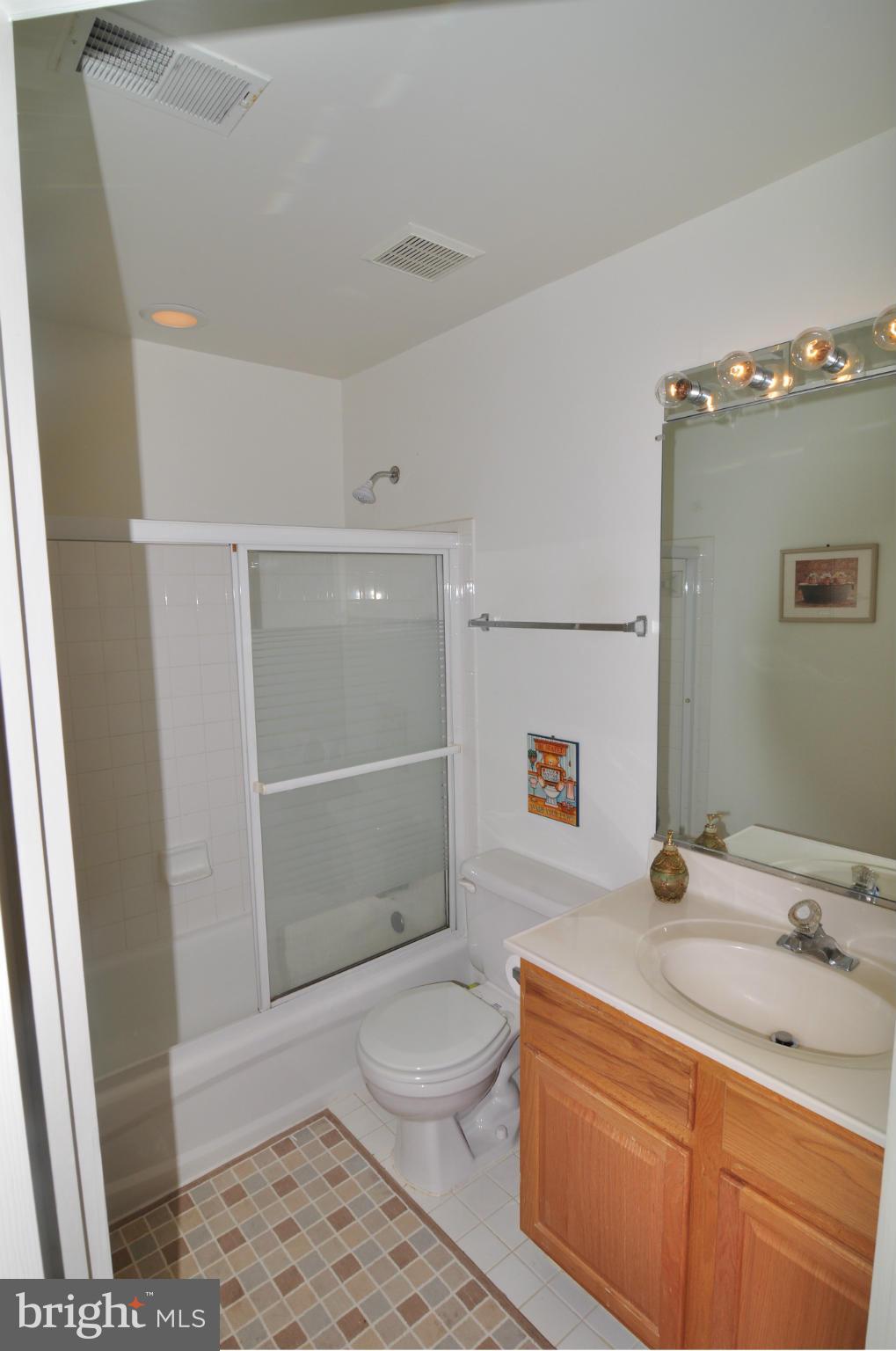 9214 Lorton Valley Road Lorton, VA 22079 - Photo 21 of 28 Upper Level Hallway Bathroom