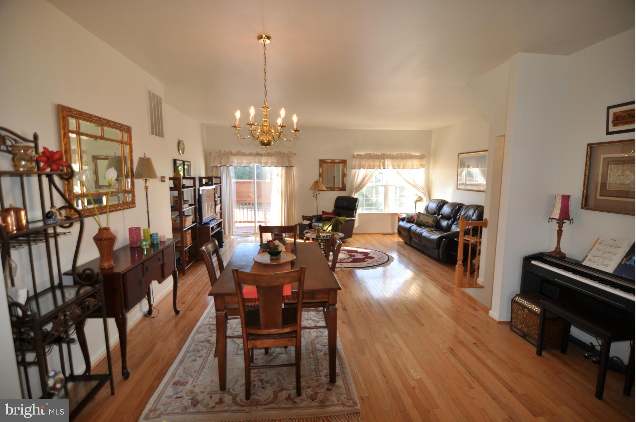9214 Lorton Valley Road Lorton, VA 22079 - Photo 9 of 28 Dining Room
