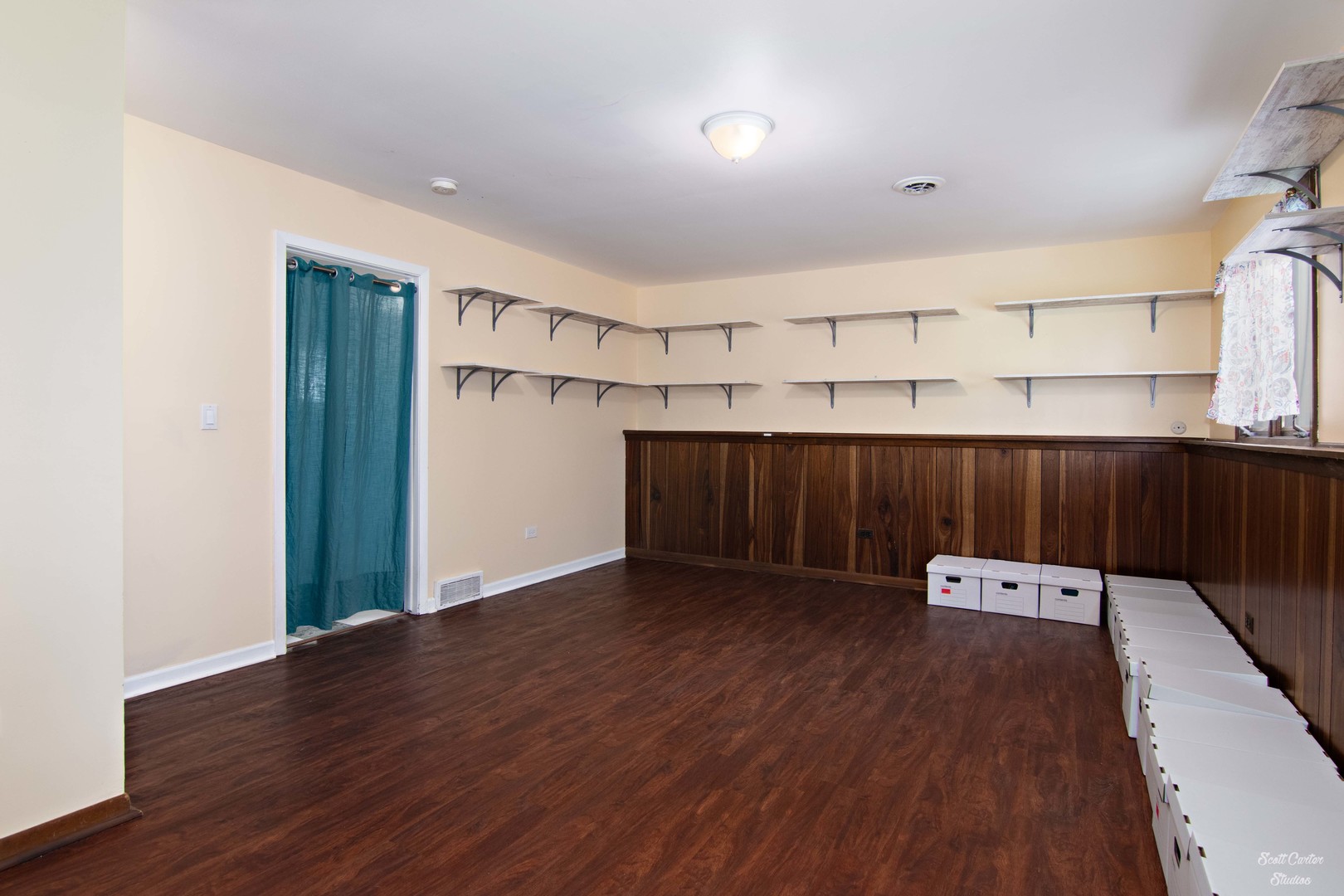 2516 Crystal Lake Road Cary, IL 60013 - Photo 15 of 22 wooden floor in an empty room with a window