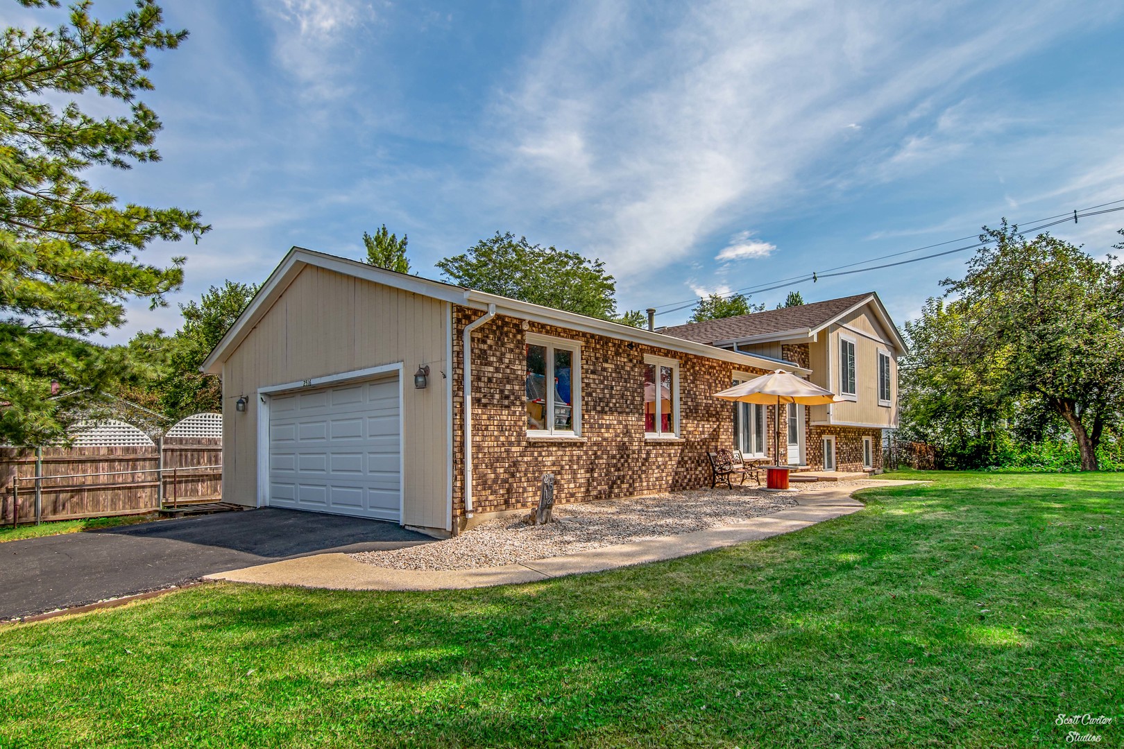 2516 Crystal Lake Road Cary, IL 60013 - Photo 3 of 22 a front view of house with yard and green space