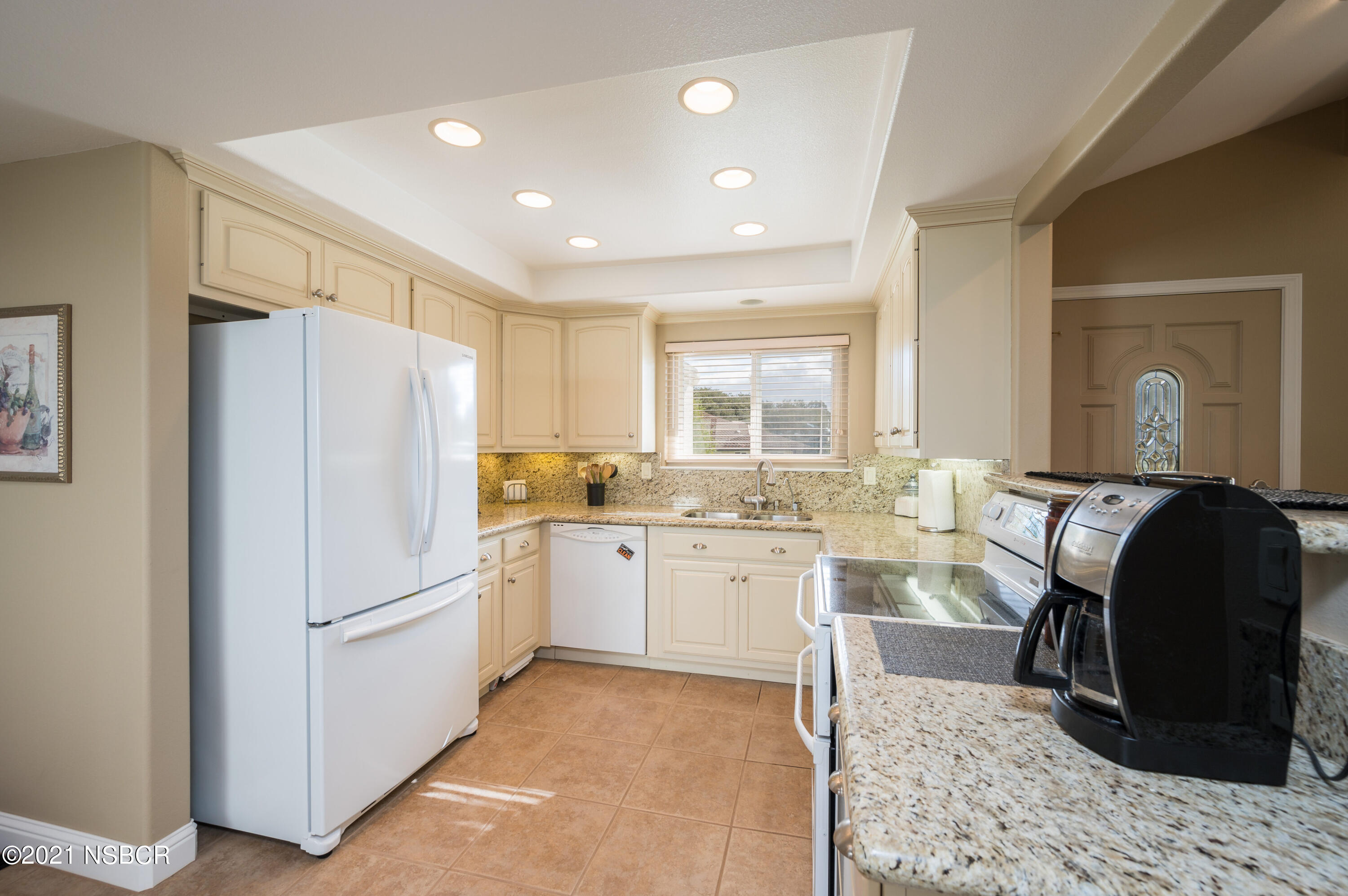 4180 Oakwood Road Lompoc, CA 93436 - Photo 15 of 38 4180 Oakwood Rd Lompoc CA-print-015-013-