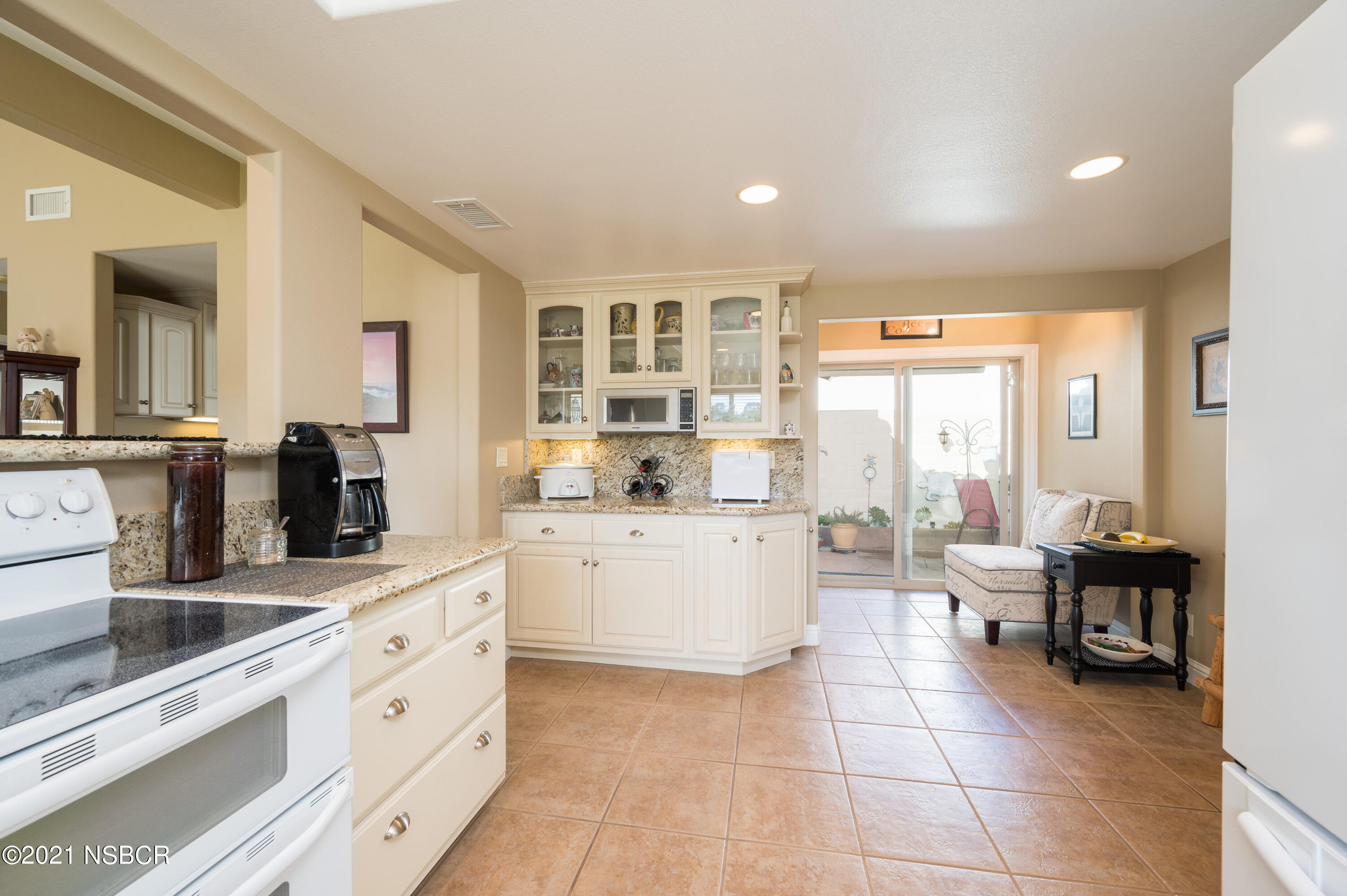 4180 Oakwood Road Lompoc, CA 93436 - Photo 17 of 38 4180 Oakwood Rd Lompoc CA-print-017-022-
