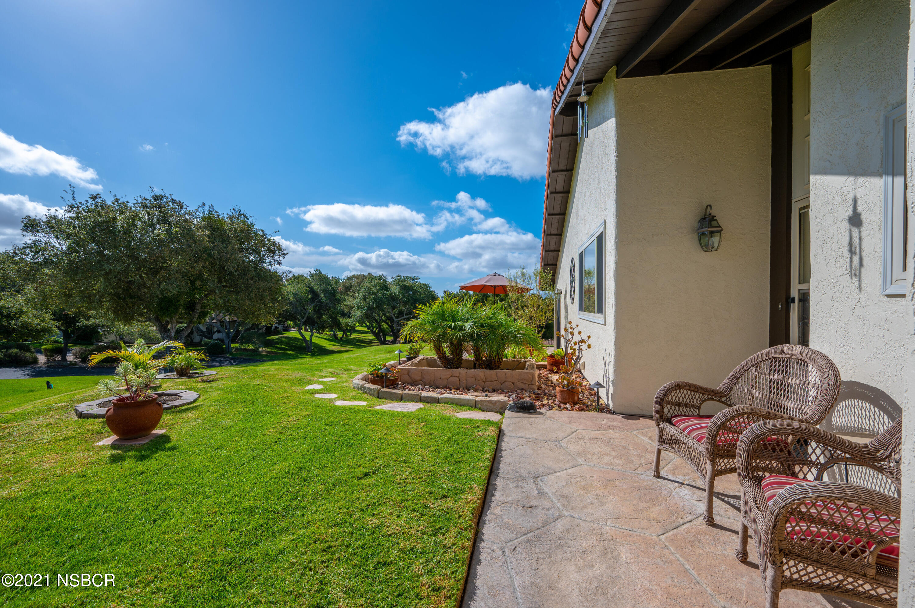4180 Oakwood Road Lompoc, CA 93436 - Photo 5 of 38 4180 Oakwood Rd Lompoc CA-print-005-023-