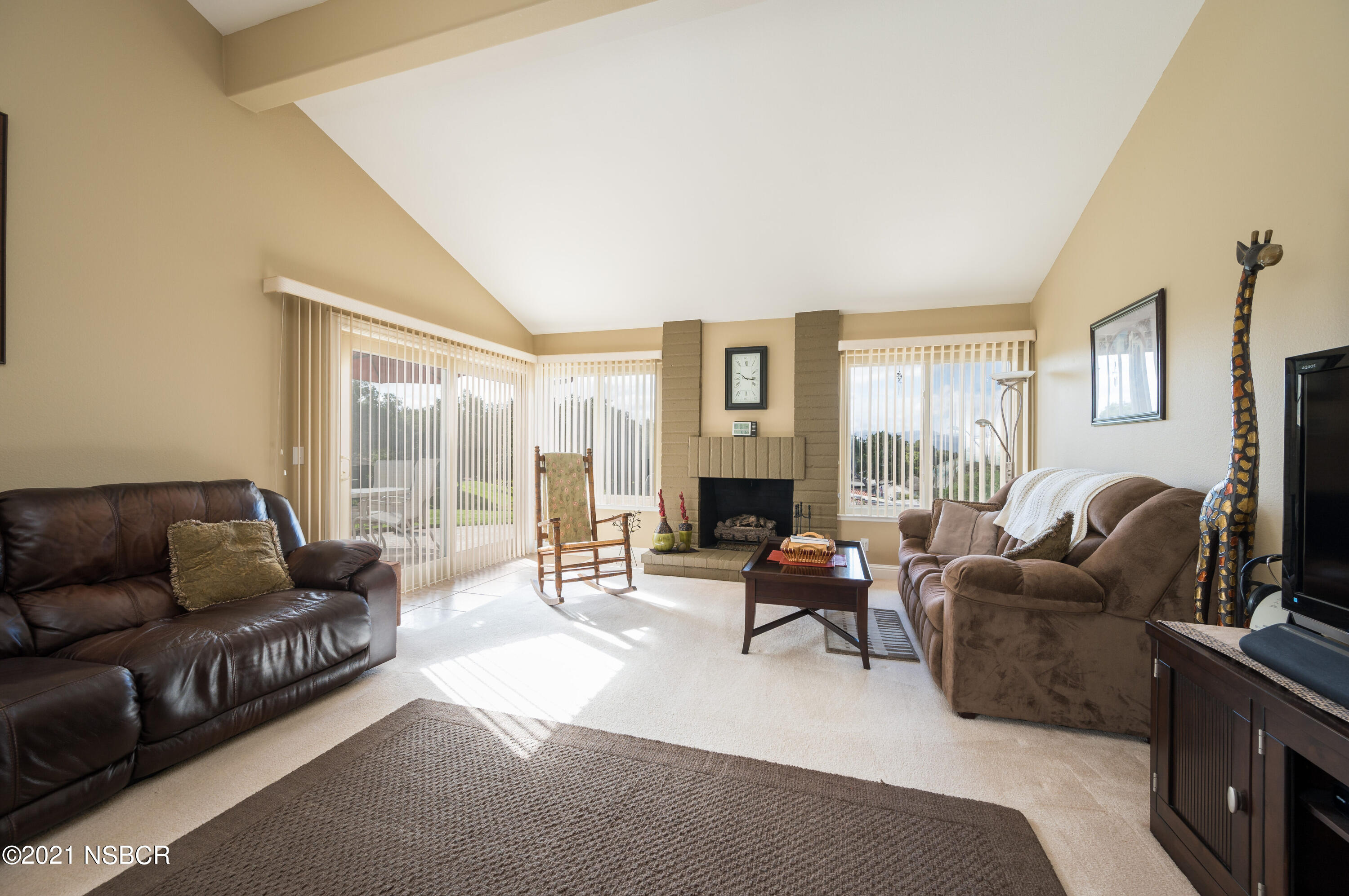4180 Oakwood Road Lompoc, CA 93436 - Photo 9 of 38 4180 Oakwood Rd Lompoc CA-print-009-024-