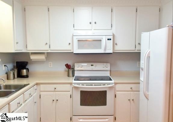 18 Fitzpatrick Court Fountain Inn, SC 29644 - Photo 5 of 30 Gallery Image 5