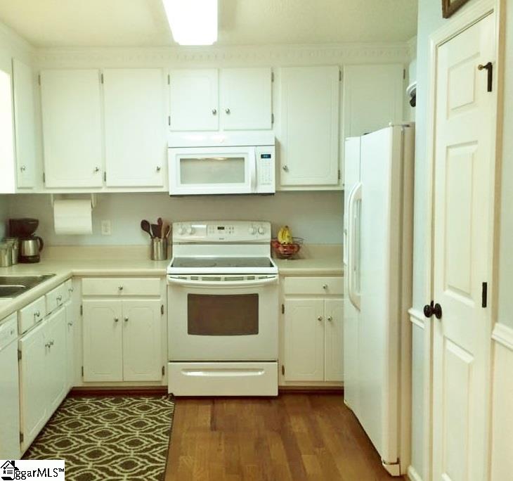 18 Fitzpatrick Court Fountain Inn, SC 29644 - Photo 6 of 30 Gallery Image 6