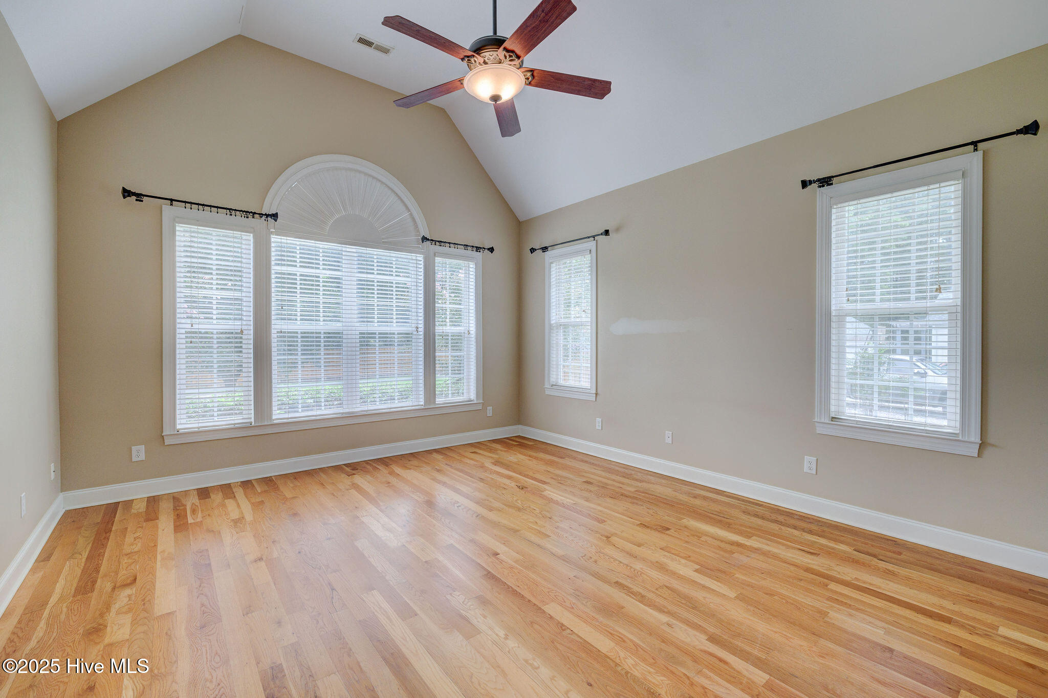 101 Spring Chase Lane Rocky Point, NC 28457 - Photo 33 of 64 101SpringChaseLane-37