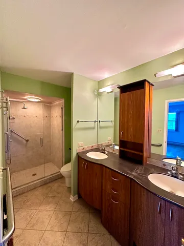 $239,000 | 141 North La Grange Road, Unit 602, La Grange, IL 60525