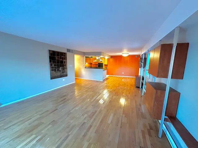 $239,000 | 141 North La Grange Road, Unit 602, La Grange, IL 60525