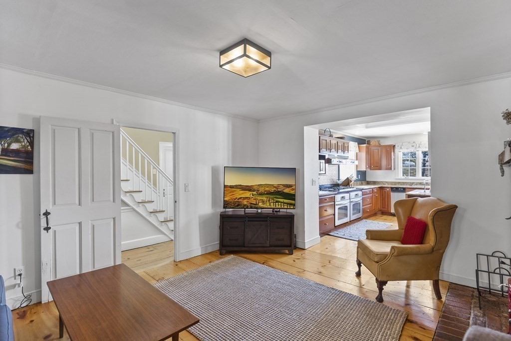 304 Still River Road Bolton, MA 01740 - Photo 10 of 42
