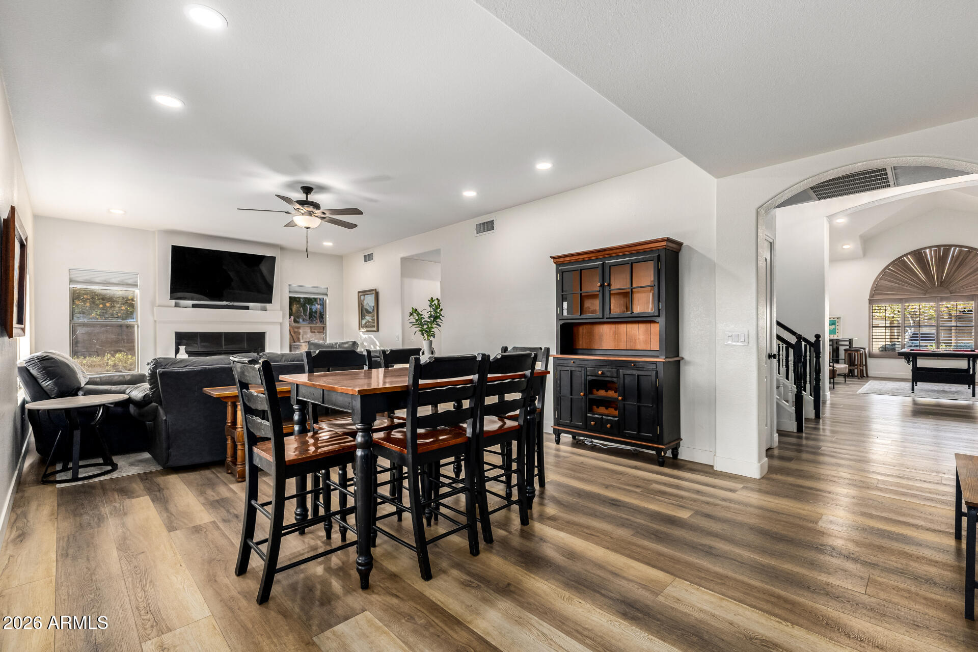 1015 East Liberty Lane Gilbert, AZ 85296 - Photo 12 of 50 14 - Liberty