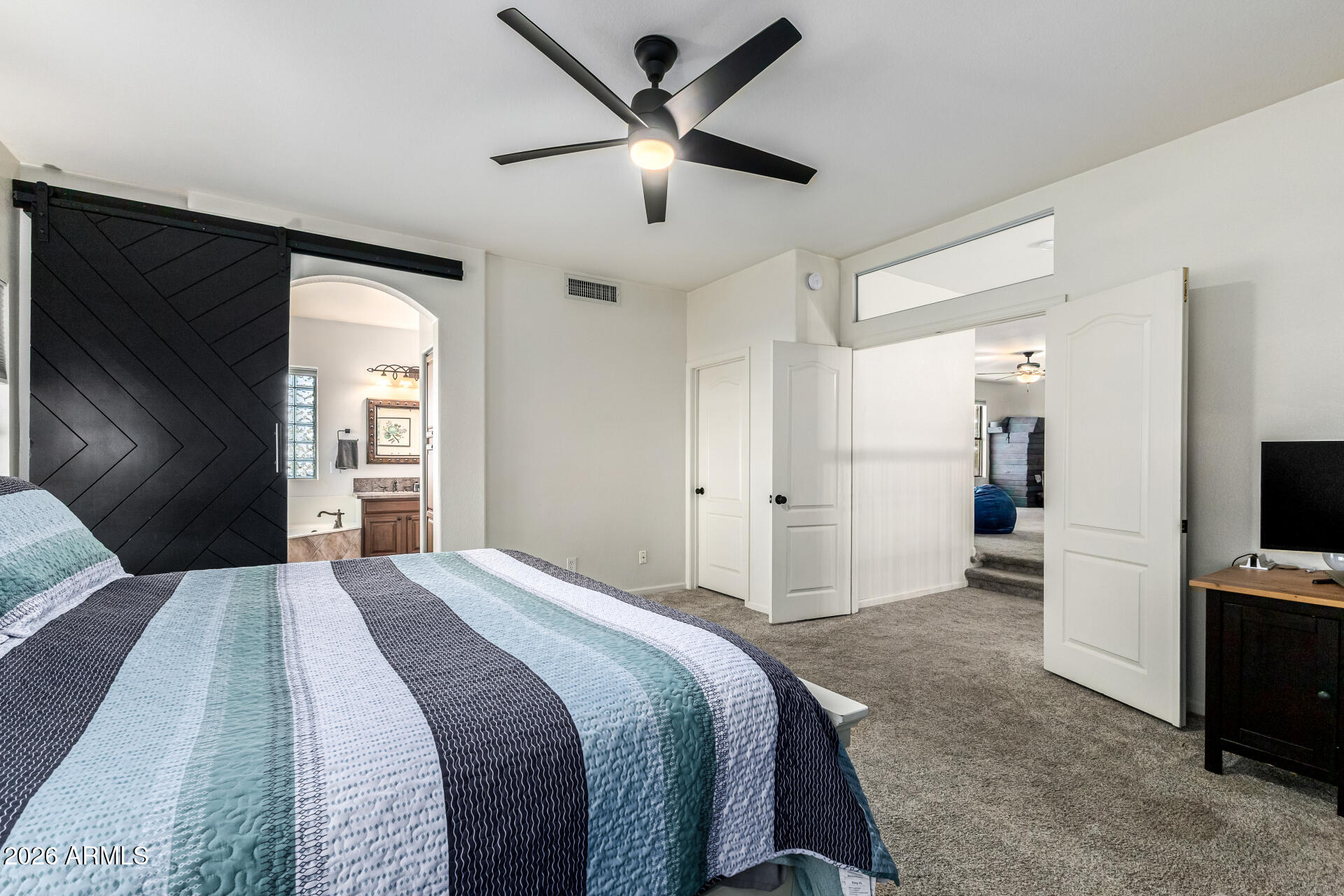 1015 East Liberty Lane Gilbert, AZ 85296 - Photo 18 of 50 22 - Liberty