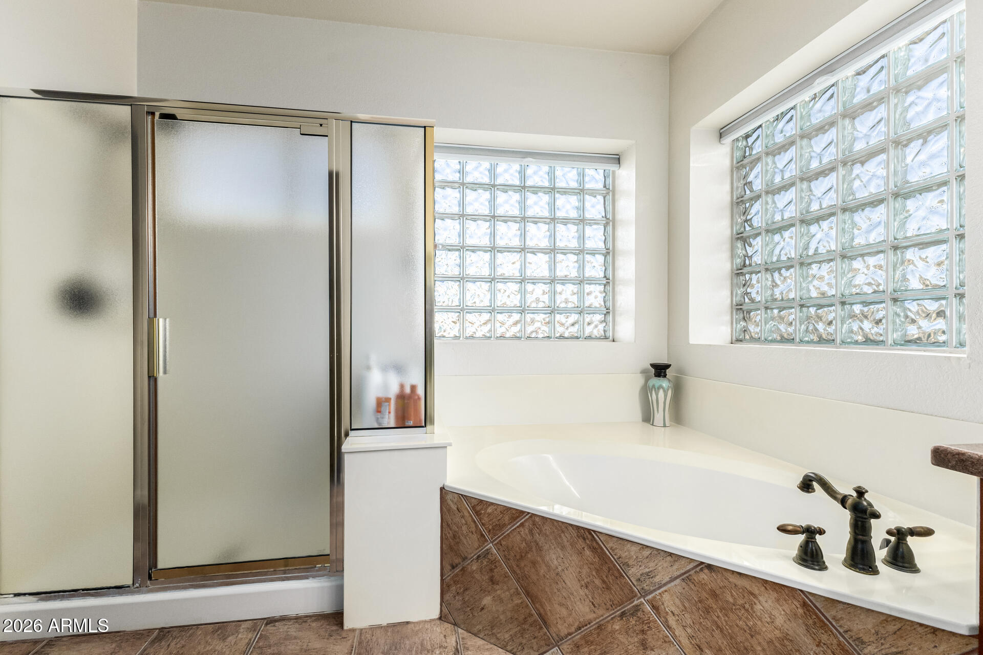 1015 East Liberty Lane Gilbert, AZ 85296 - Photo 20 of 50 25 - Liberty