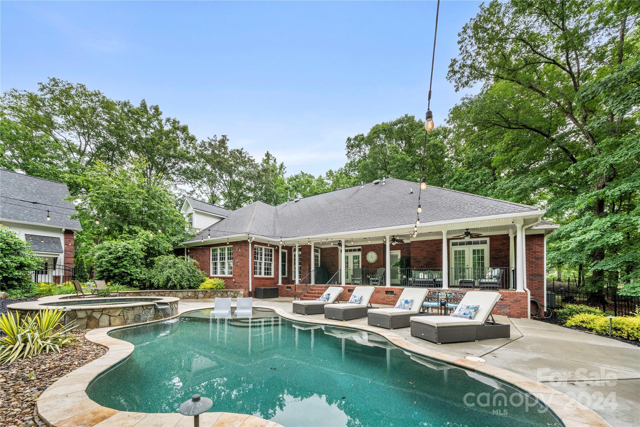 116 Generals Way Clover, SC 29710 - Photo 4 of 48 Gallery Image 4