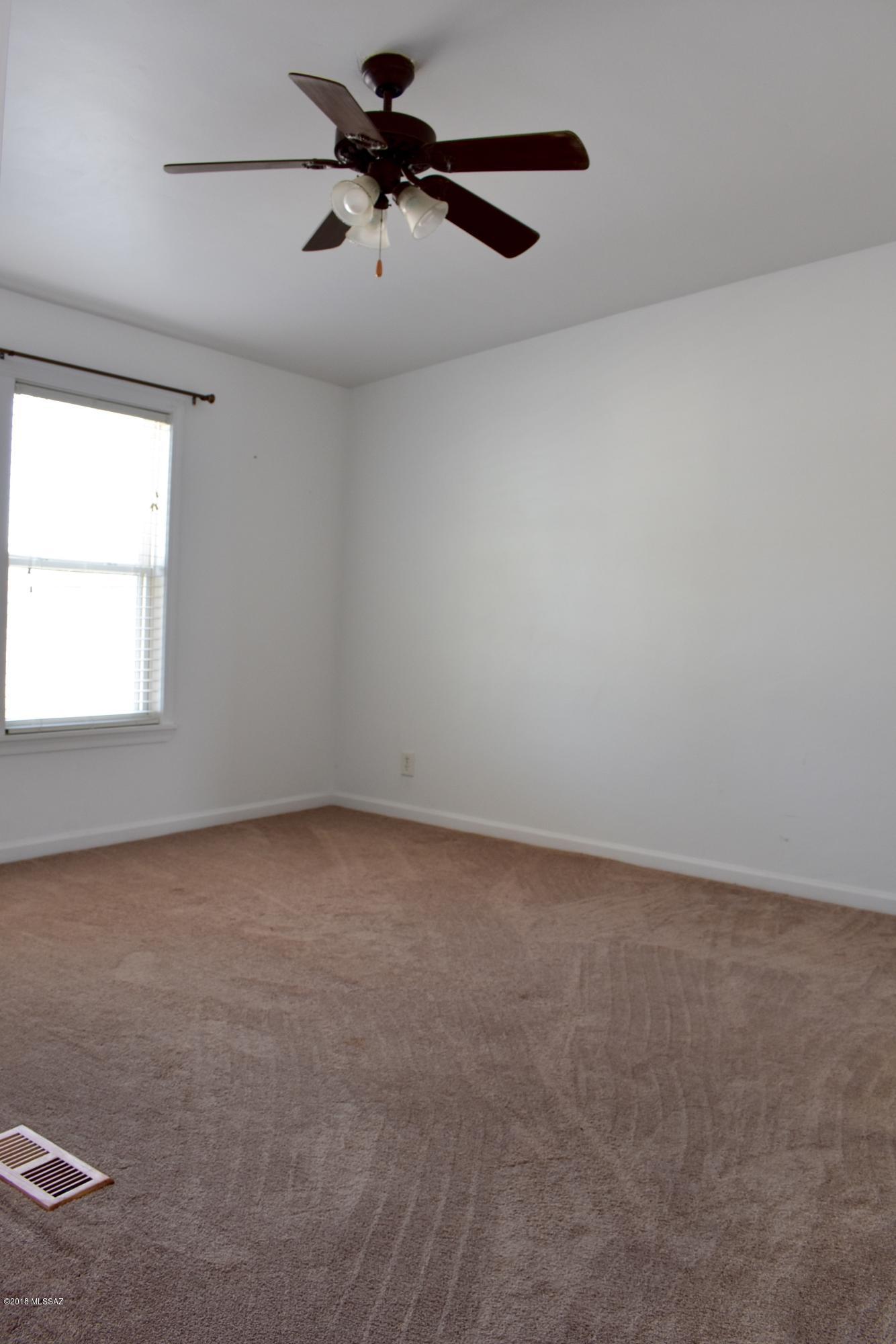 2721 West Dove Road Tucson, AZ 85746 - Photo 13 of 17 Gallery Image 13