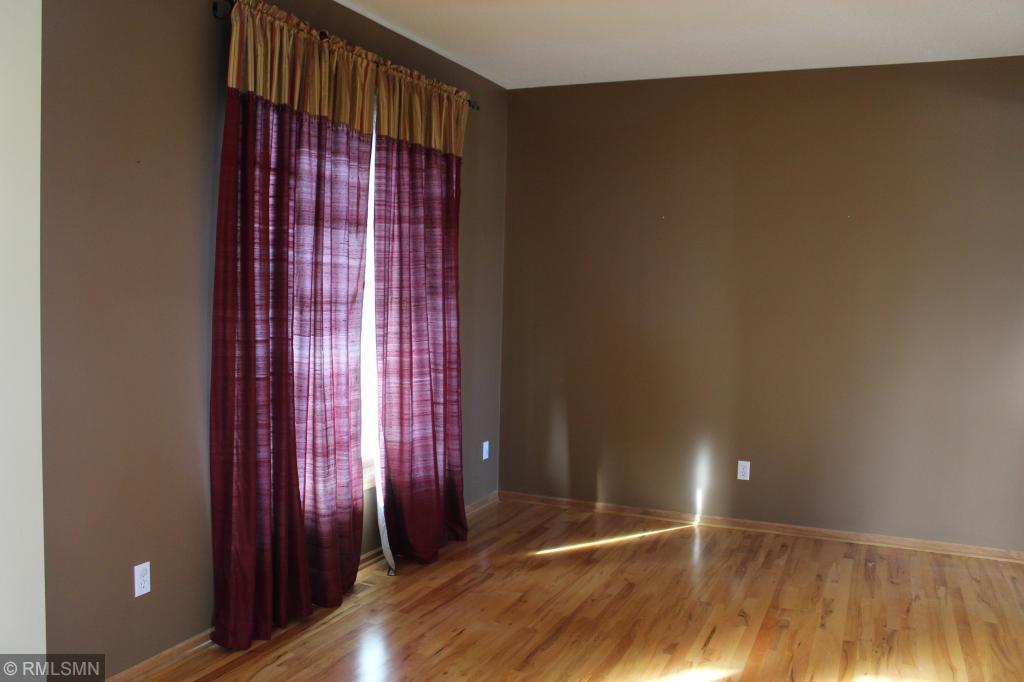 7644 Ridgeview Way Chanhassen, MN 55317 - Photo 12 of 16 Gallery Image 12