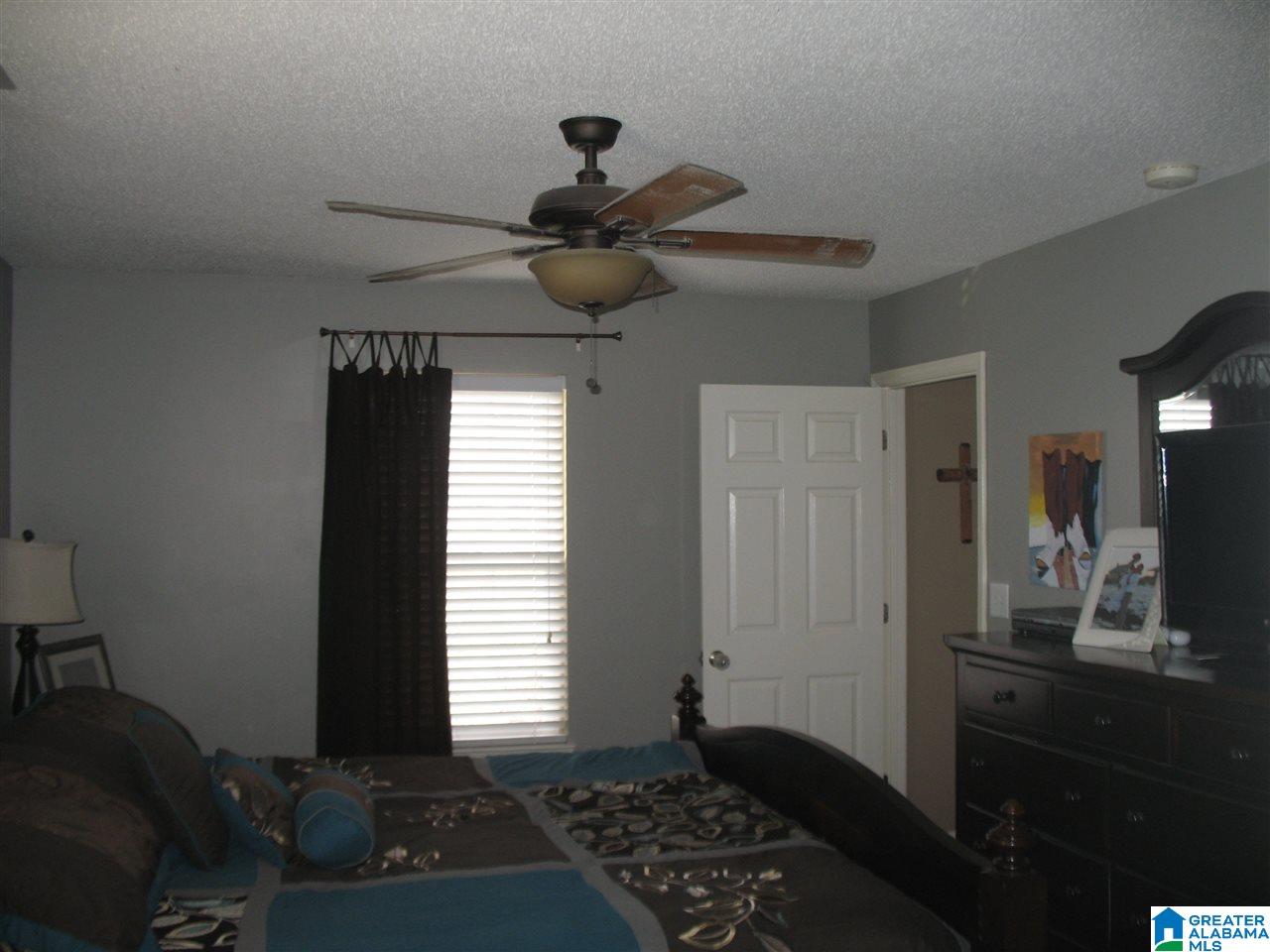 1723 Whitmire Street Northeast Leeds, AL 35094 - Photo 6 of 24