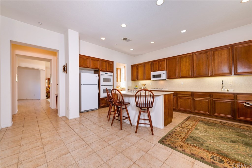 6069 Cannich Road Riverside, CA 92507 - Photo 10 of 29