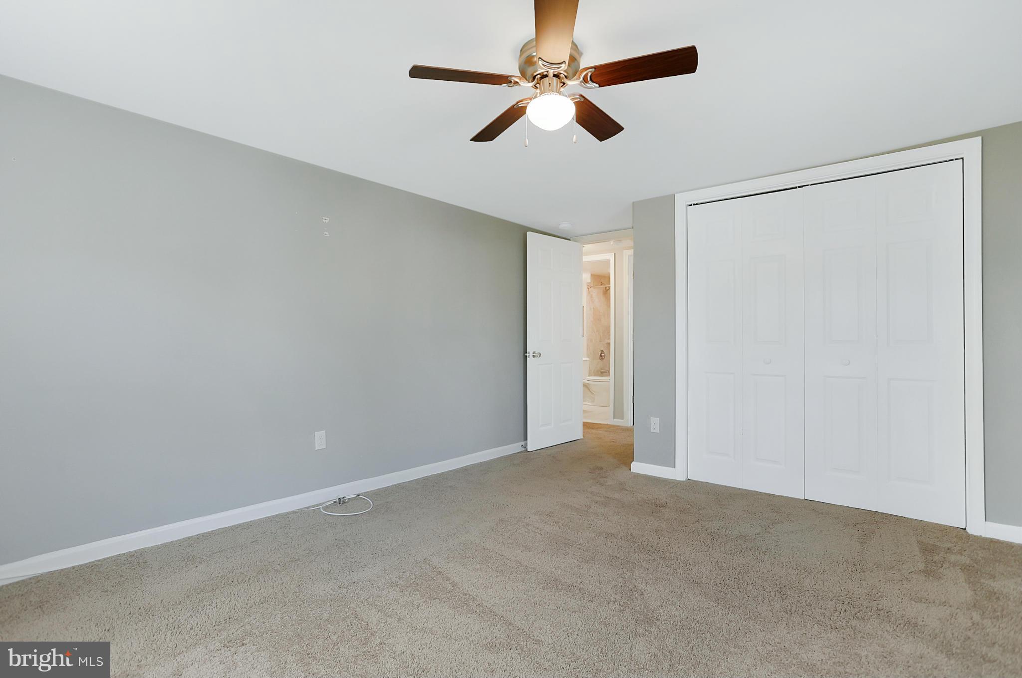 220 W Road Baltimore, MD 21221 - Photo 12 of 30 a view of an empty room