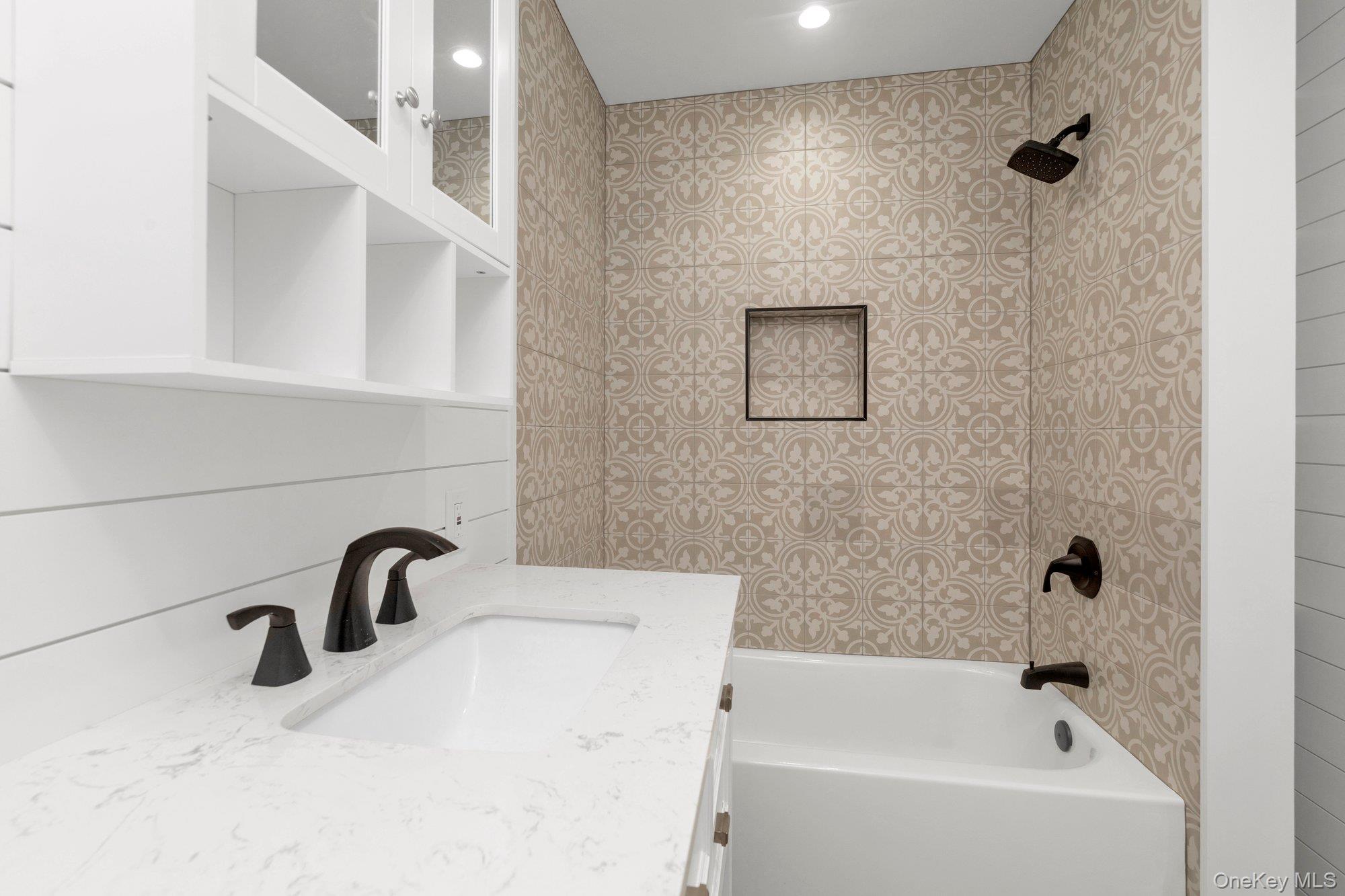 295 Plain Court, Unit RIGHT Franklin Square, NY 11010 - Photo 11 of 17