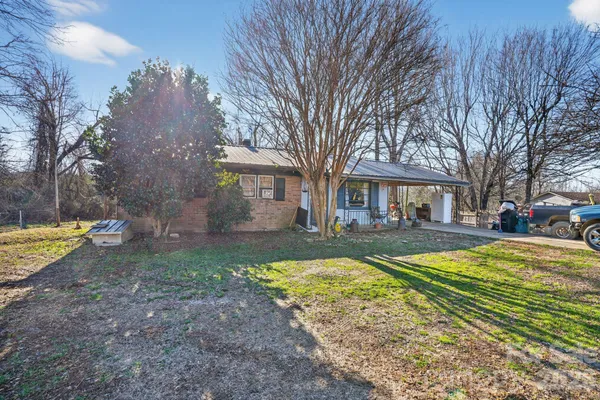 $121,000 | 1124 Walshtown Road, Boomer, NC 28606