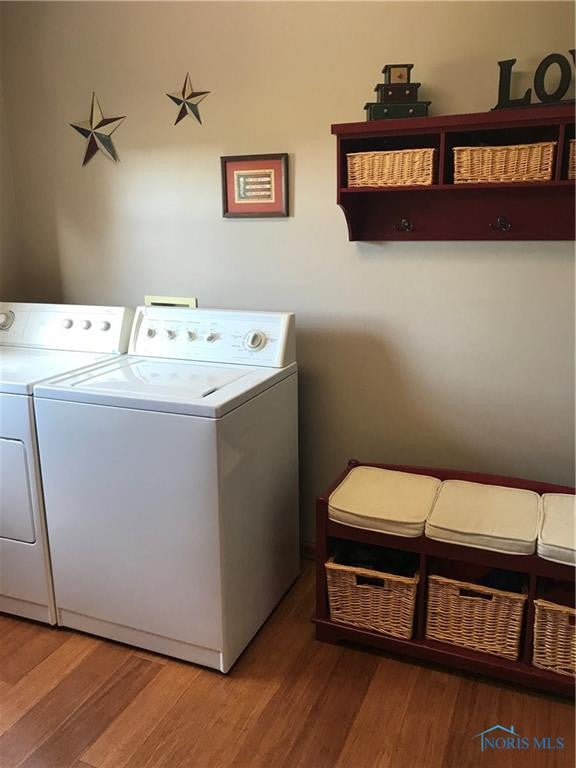 13808 Angola Road Swanton, OH 43558 - Photo 15 of 36 1ST Floor Laundry